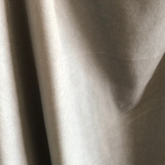 Velvet strappy top - Picture 3 of 3